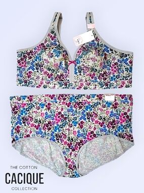 Cacique Blue and White Floral Lingerie Set 44D Bra - 22/24 Brief